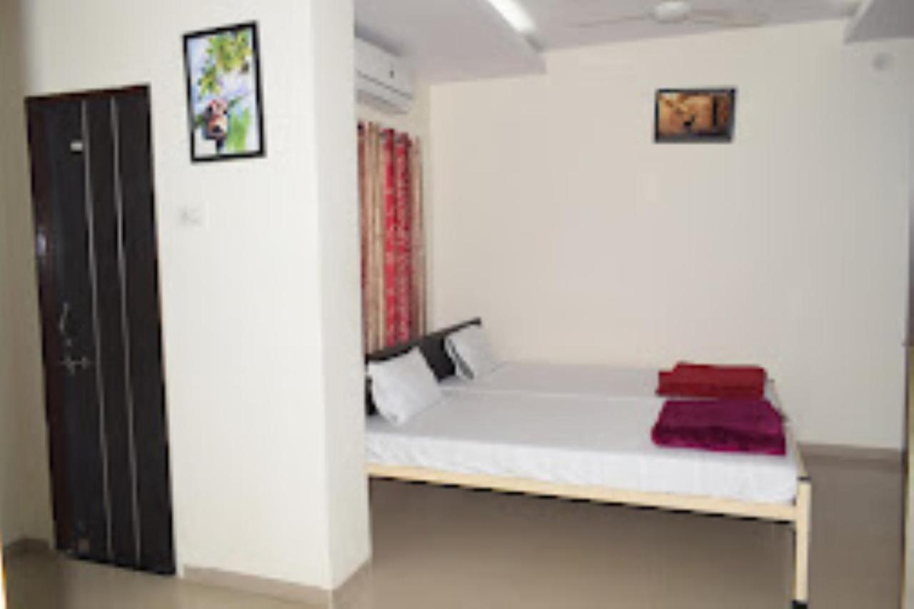 Hotel Vaibhav,Akola Eksteriør billede