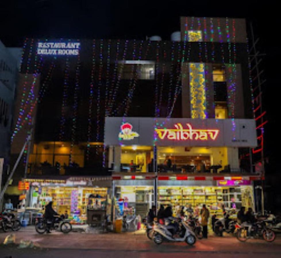 Hotel Vaibhav,Akola Eksteriør billede